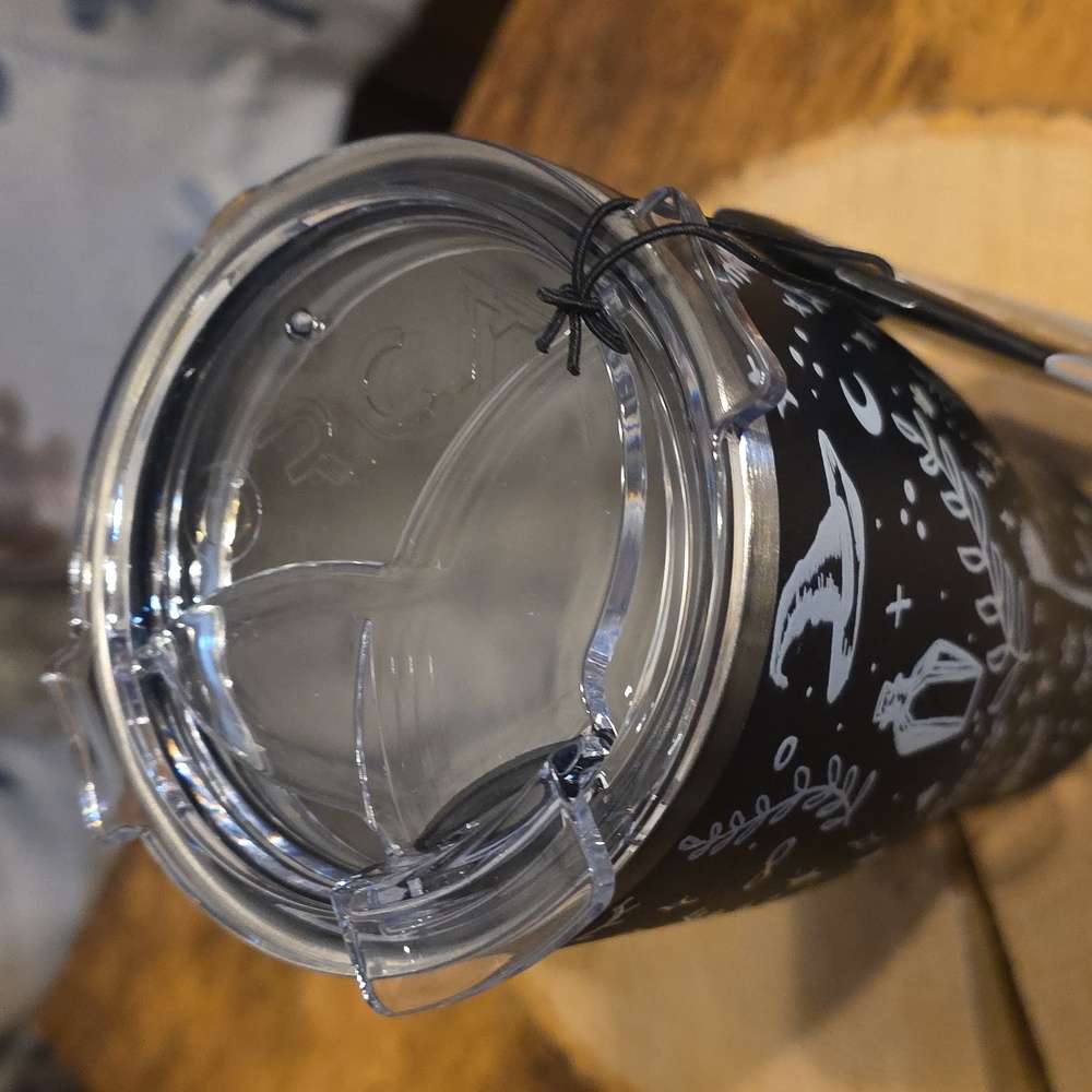 SOLD OUT!!  Orca Black and White  Travel Cup Tumbler 27oz - Picture 4 of 8